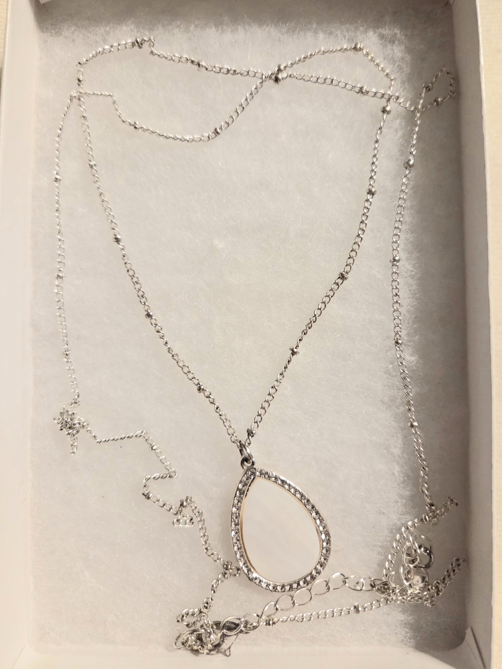 Silver Teardrop Mother-of-Pearl Pendant Necklace